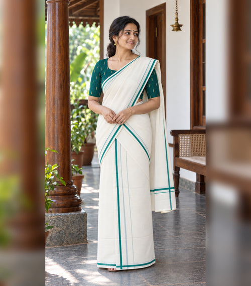 Emerald Green Puliyilakkara Set Mundu with Blouse Piece