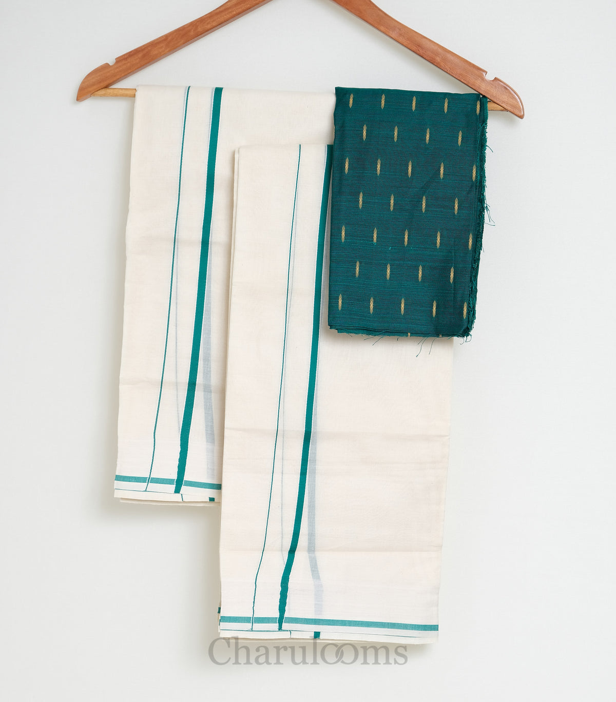 Emerald Green Puliyilakkara Set Mundu with Blouse Piece
