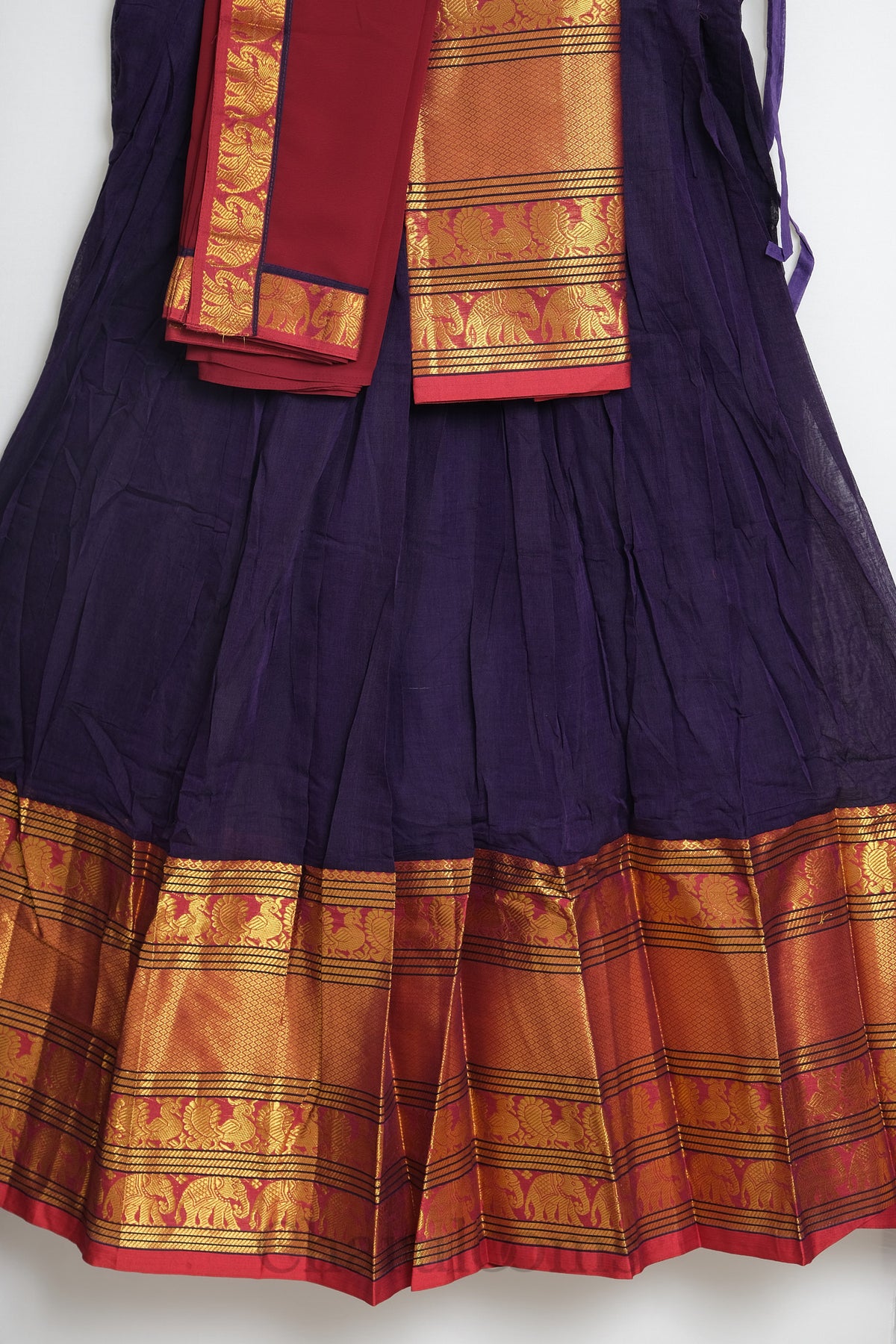 Deep Purple & Maroon Narayanpet Cotton Dhavani Set