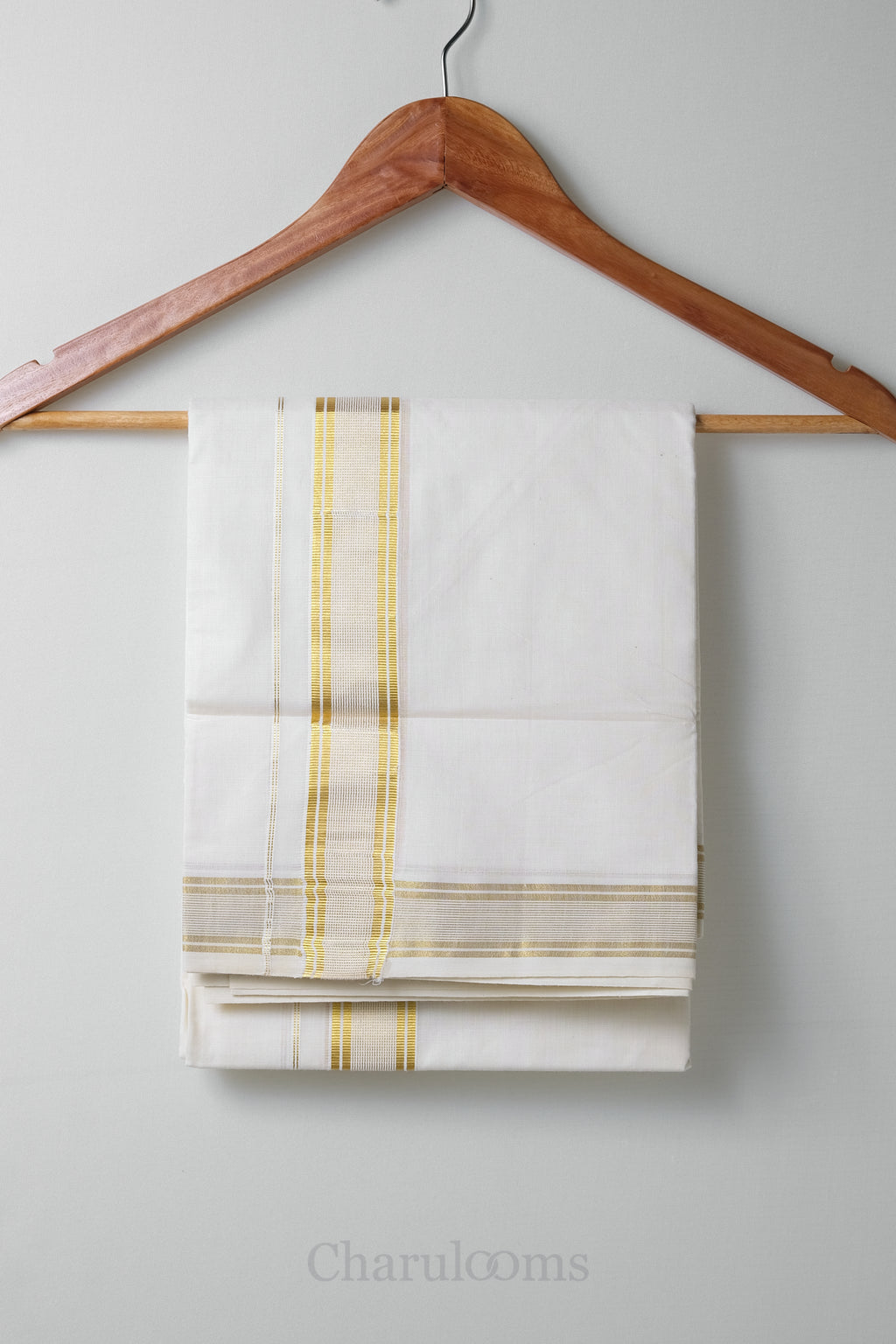Golden Kara Kasav Mundu – 100% Cotton Traditional Kerala Dhoti