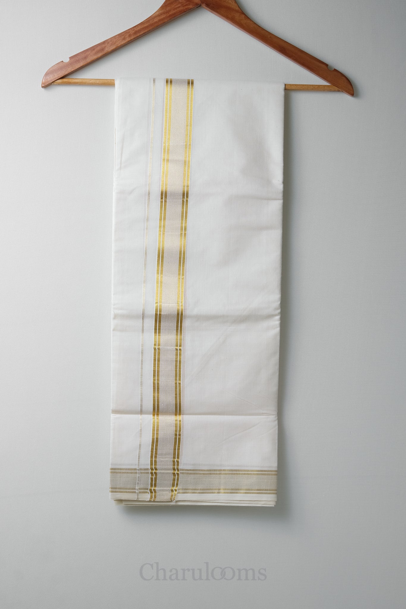 Golden Kara Kasav Mundu – 100% Cotton Traditional Kerala Dhoti