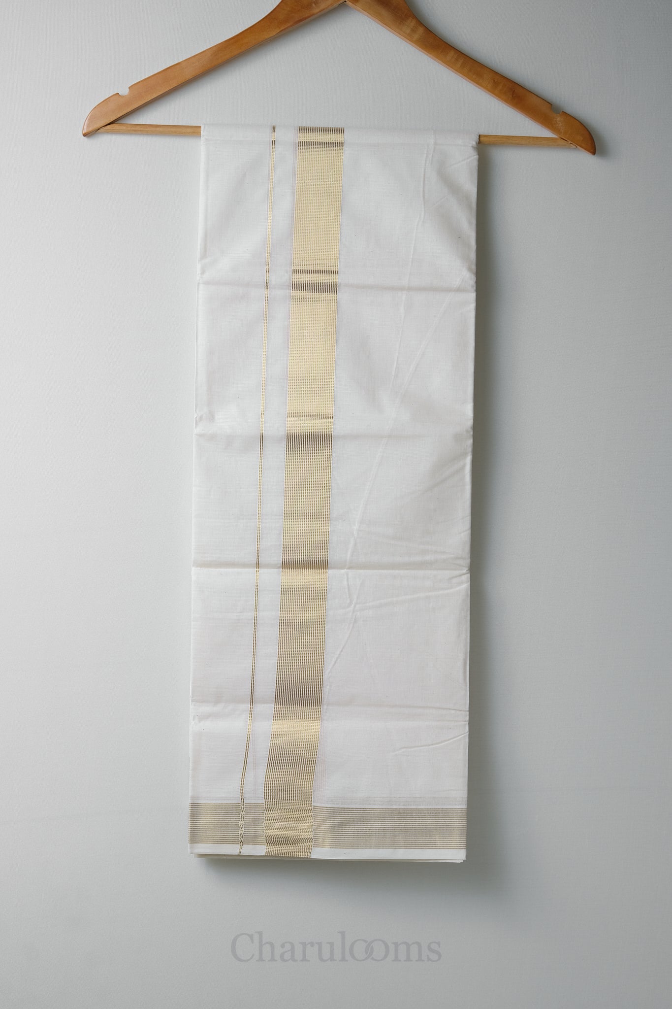 Golden Kara Kasav Mundu – 100% Cotton Traditional Kerala Dhoti