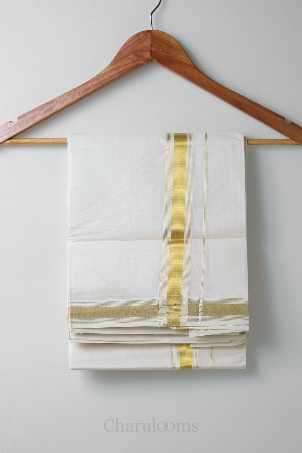 Golden Kara Kasav Mundu – 100% Cotton Traditional Kerala Dhoti