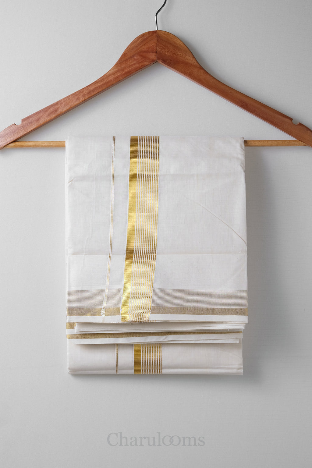 Golden Kara Kasav Mundu – 100% Cotton Traditional Kerala Dhoti