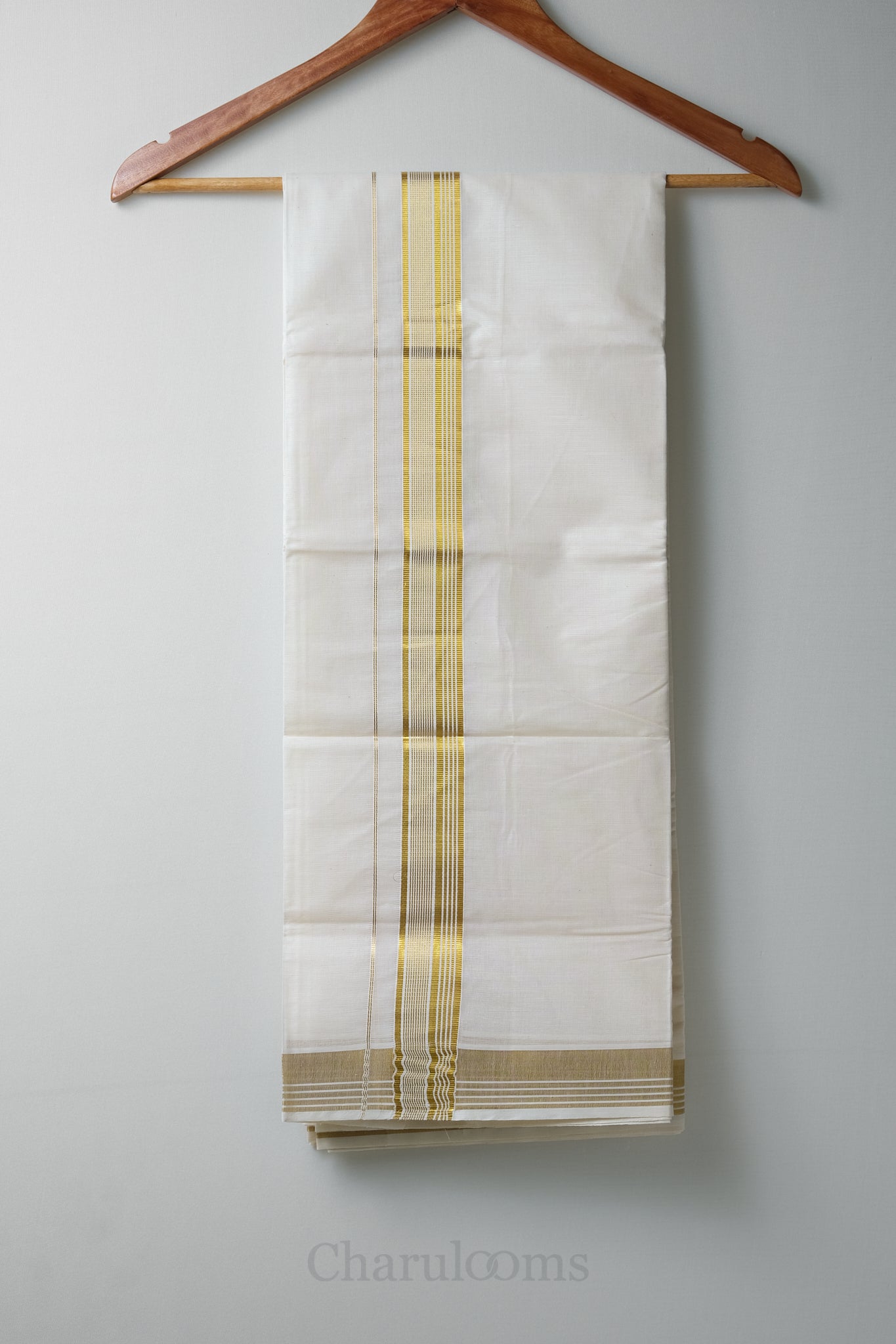 Golden Kara Kasav Mundu – 100% Cotton Traditional Kerala Dhoti