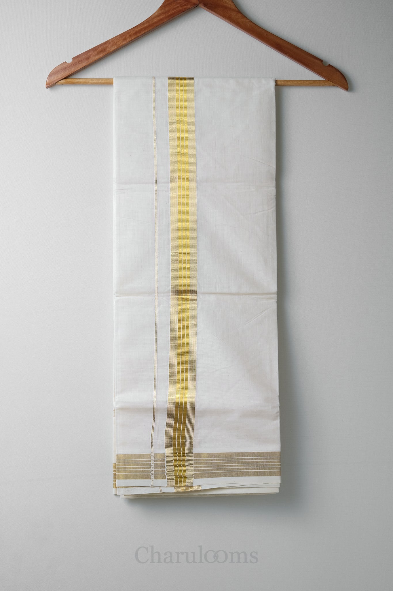 Golden Kara Kasav Mundu – 100% Cotton Traditional Kerala Dhoti