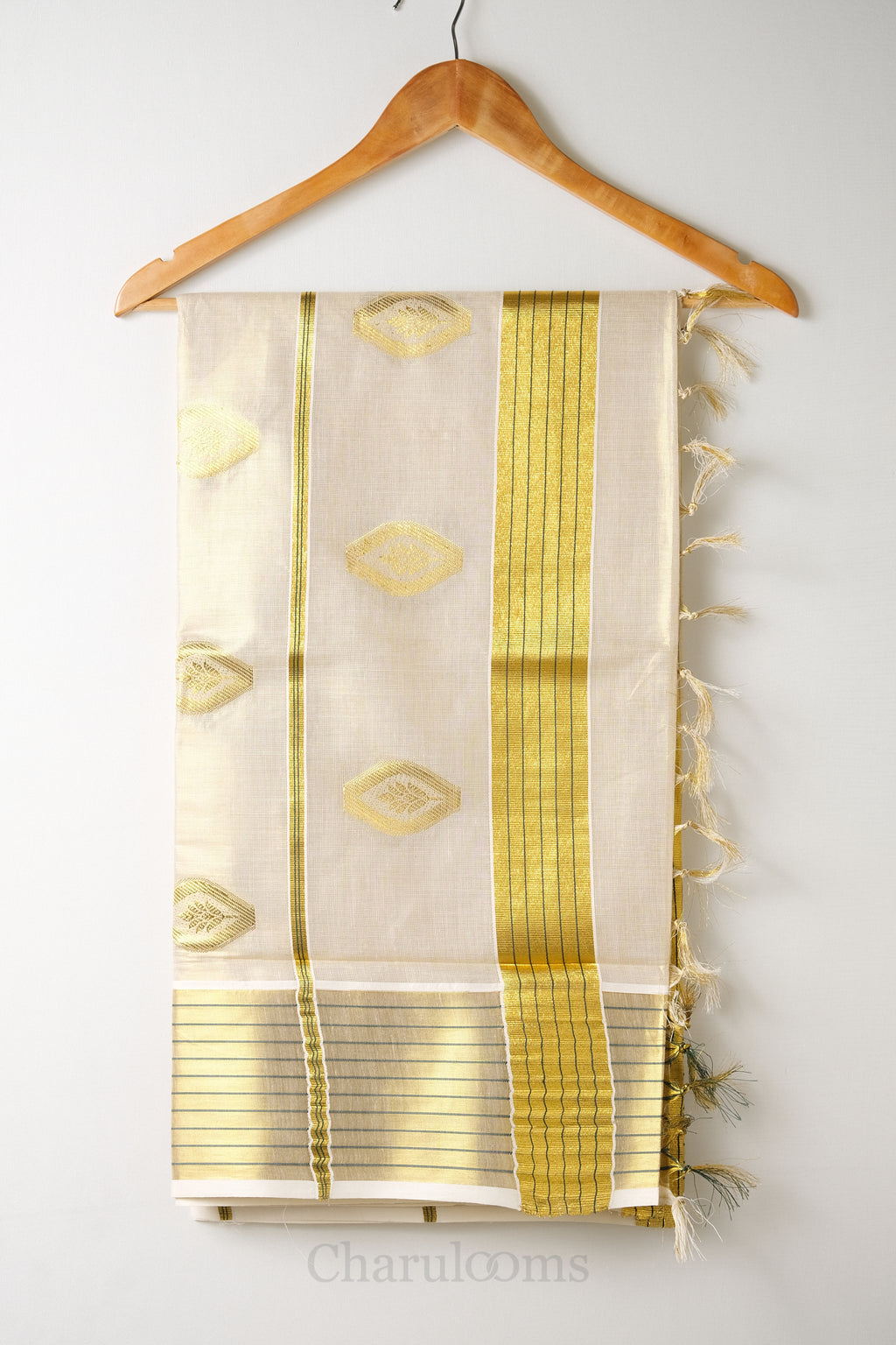 Premium Diamond Motif Golden Kasav Tissue Set Saree – Royal Heritage Collection