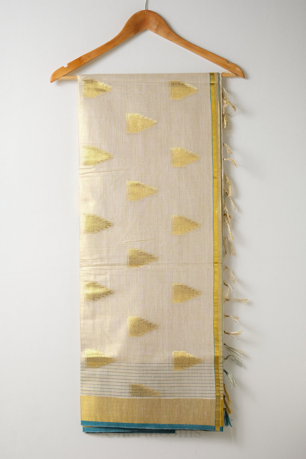Premium Temple Motif Golden Kasav Tissue Set Saree – Royal Heritage Collection