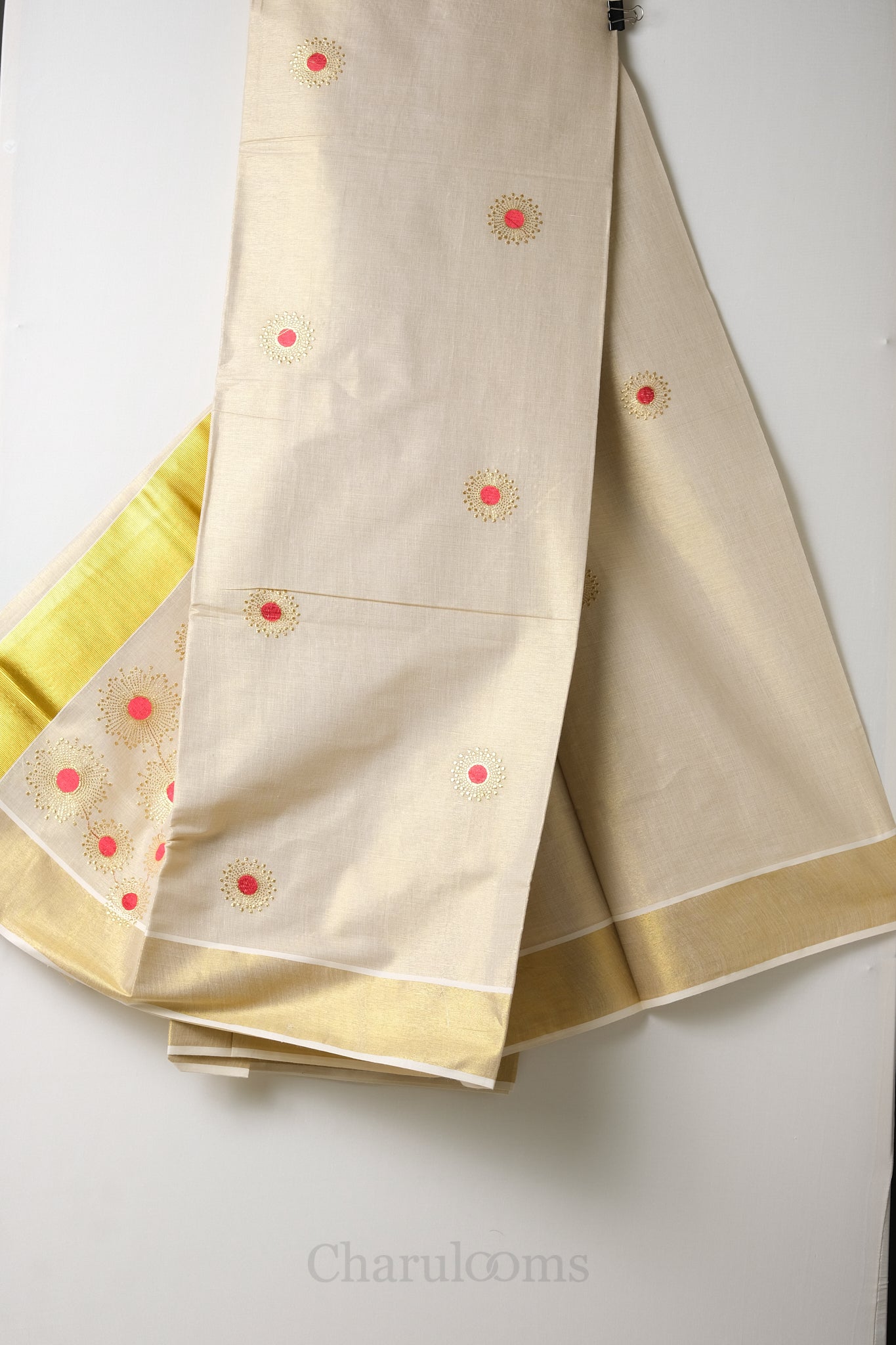 Red & Golden Embroidery Motif Tissue Set Saree – Premium Festive Embroidery